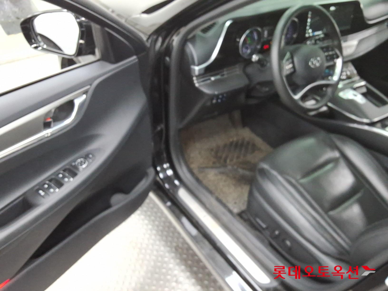 2022 - hyundai grandeur