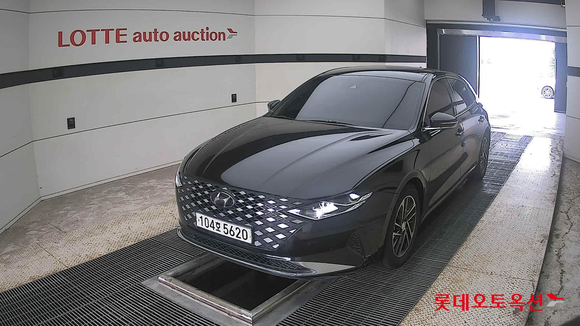 2020 - hyundai grandeur