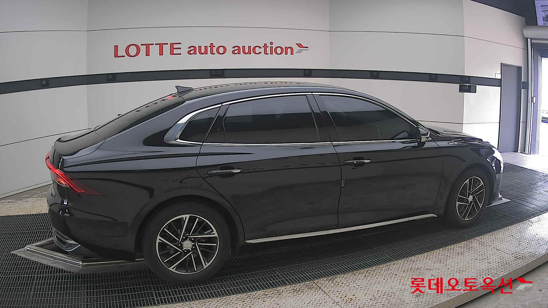 2020 - hyundai grandeur