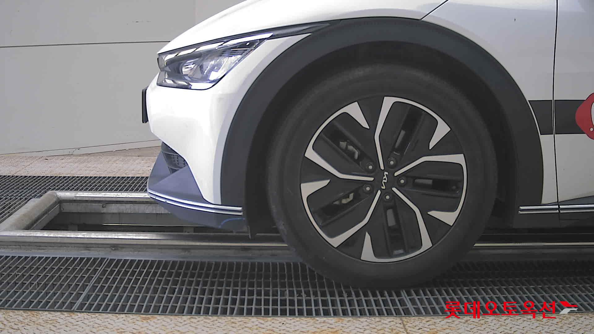 2022 - kia ev6