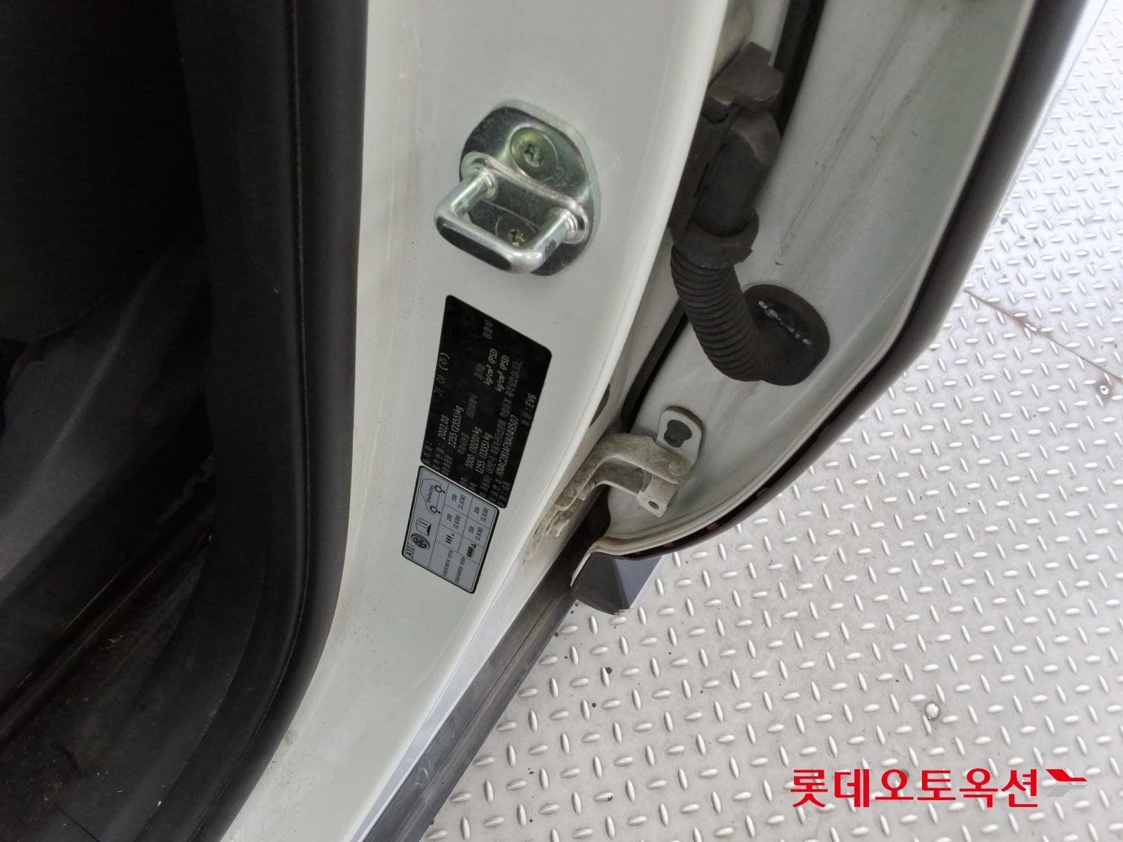 2022 - kia ev6