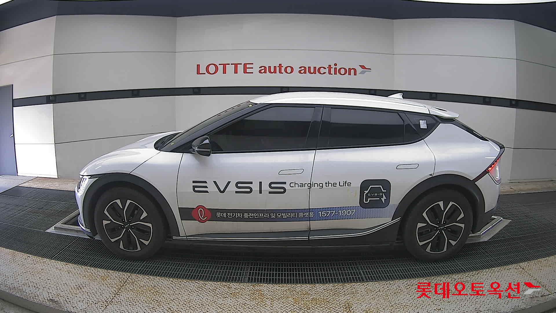 2022 - kia ev6