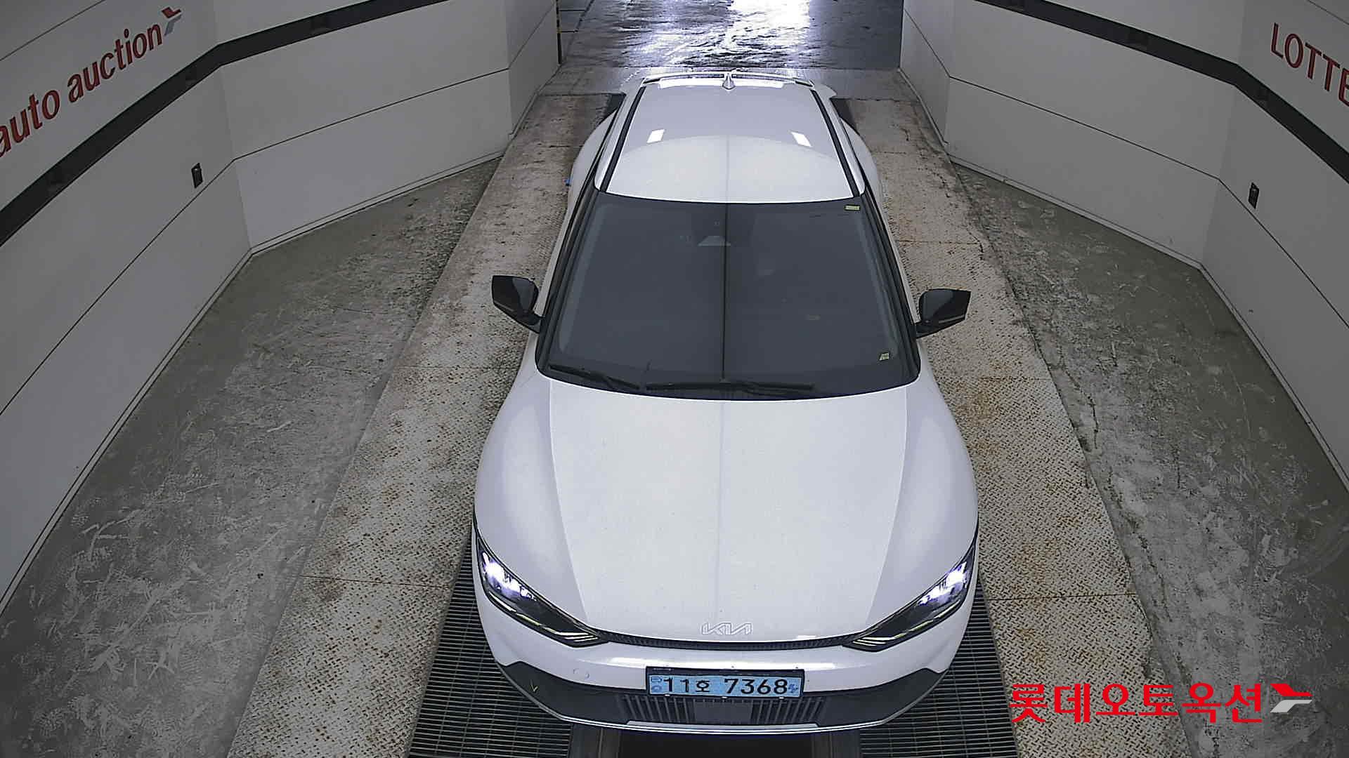 2022 - kia ev6