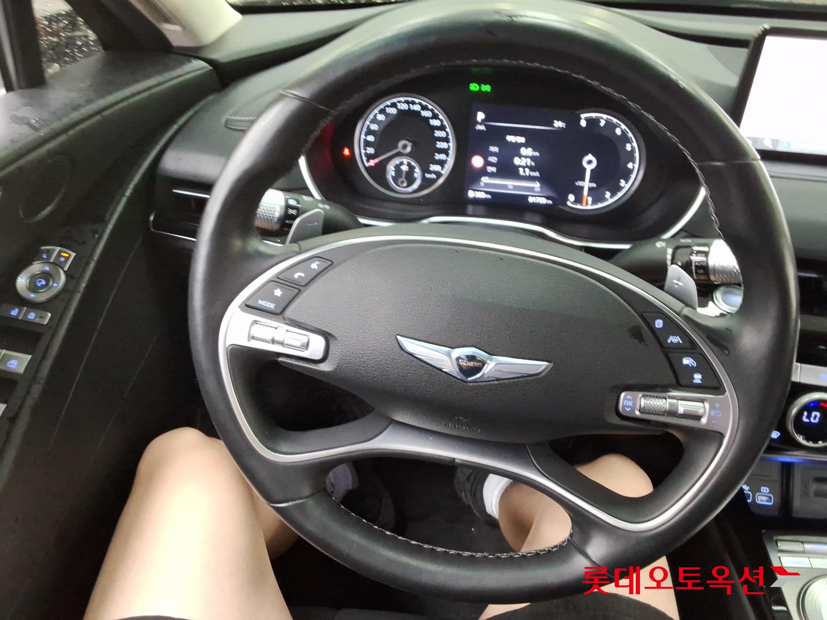 2022 - genesis g80