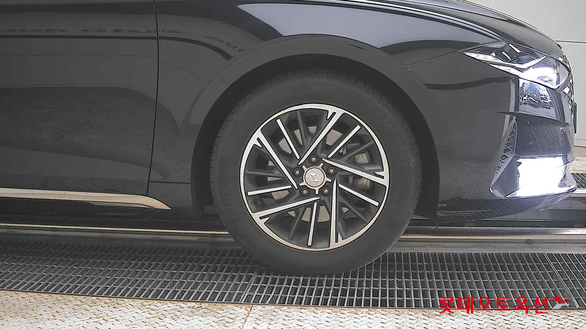 2022 - hyundai grandeur