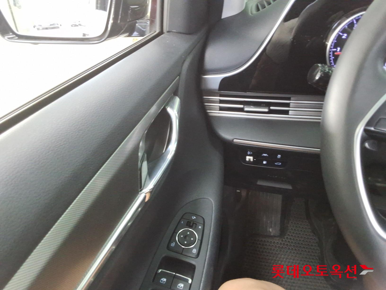 2022 - hyundai grandeur