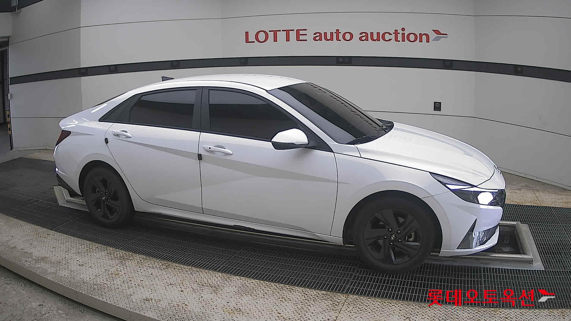 2023 - hyundai avante