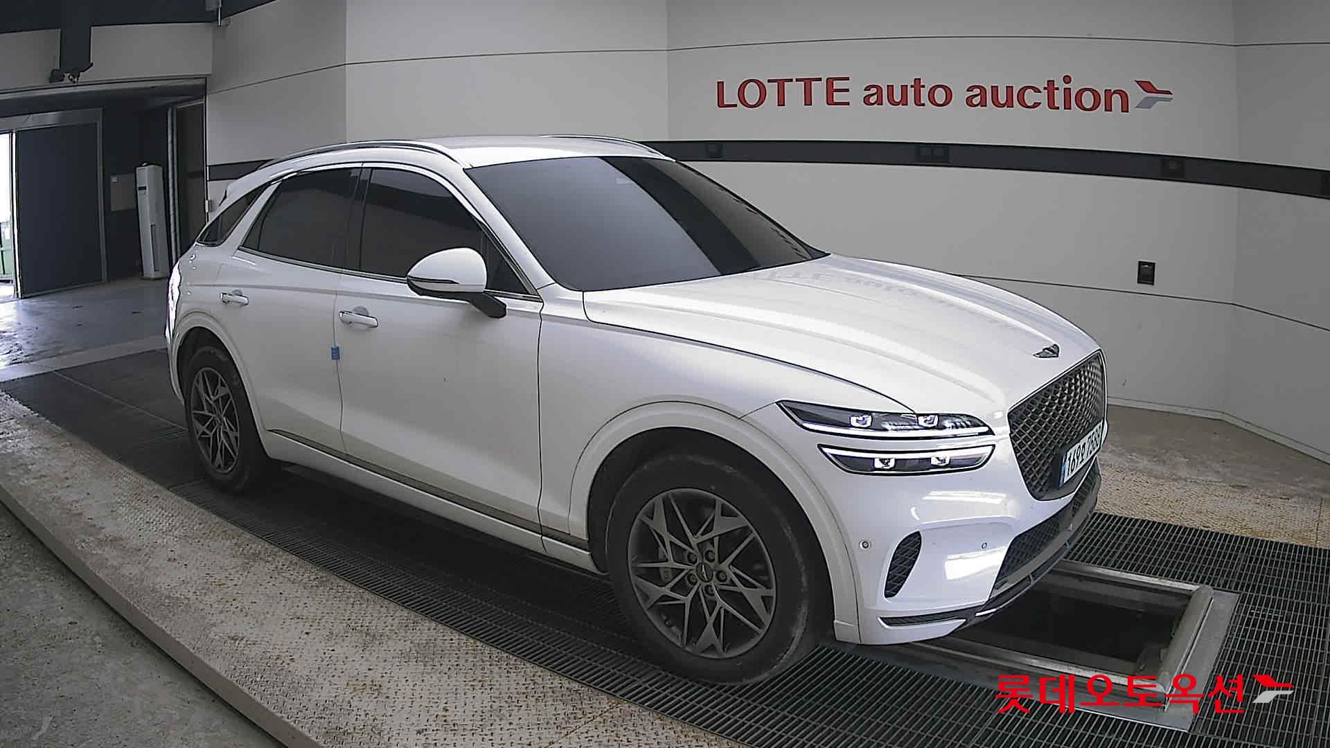 2023 - genesis gv70