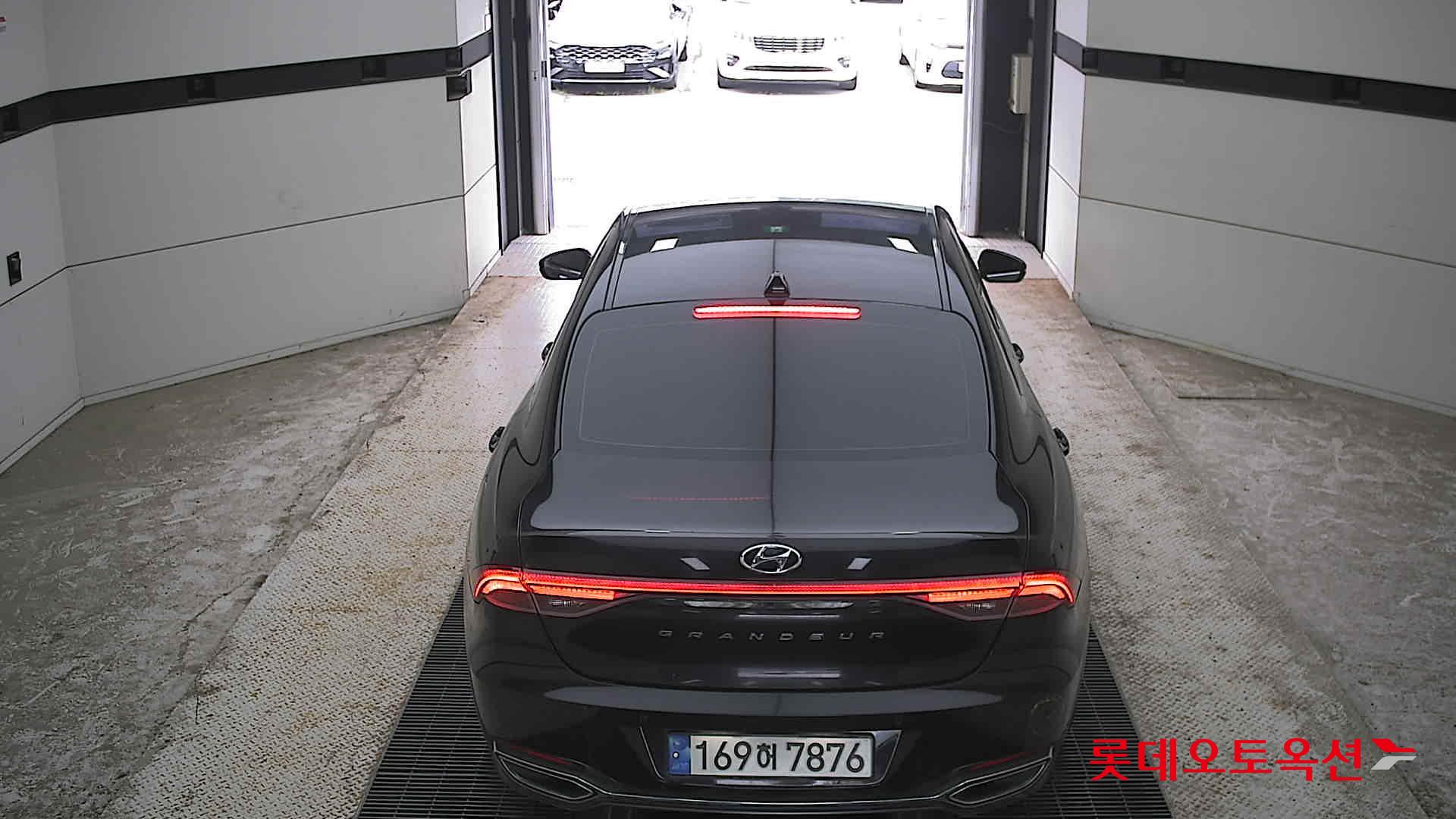 2022 - hyundai grandeur