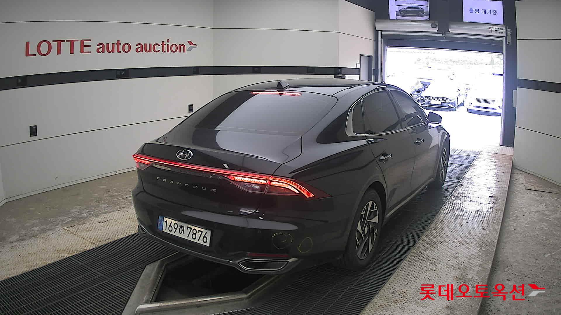2022 - hyundai grandeur