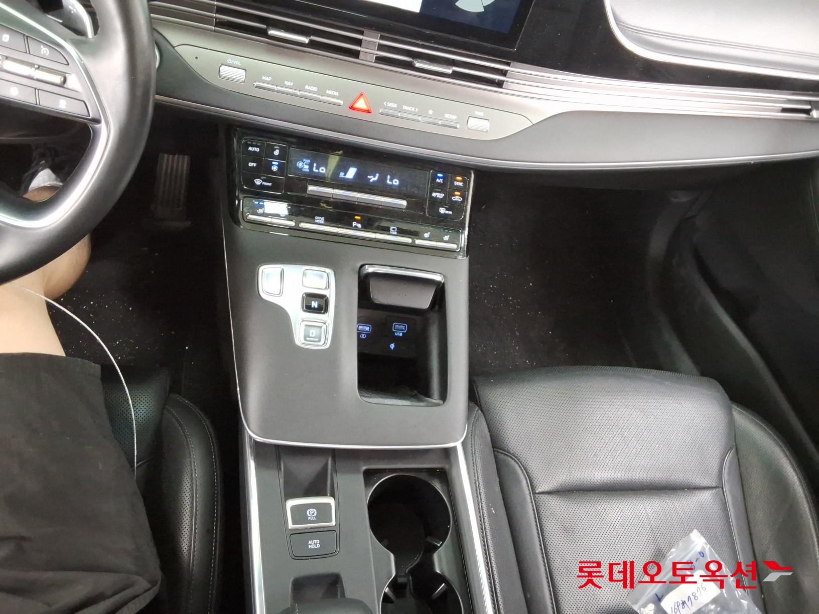 2022 - hyundai grandeur
