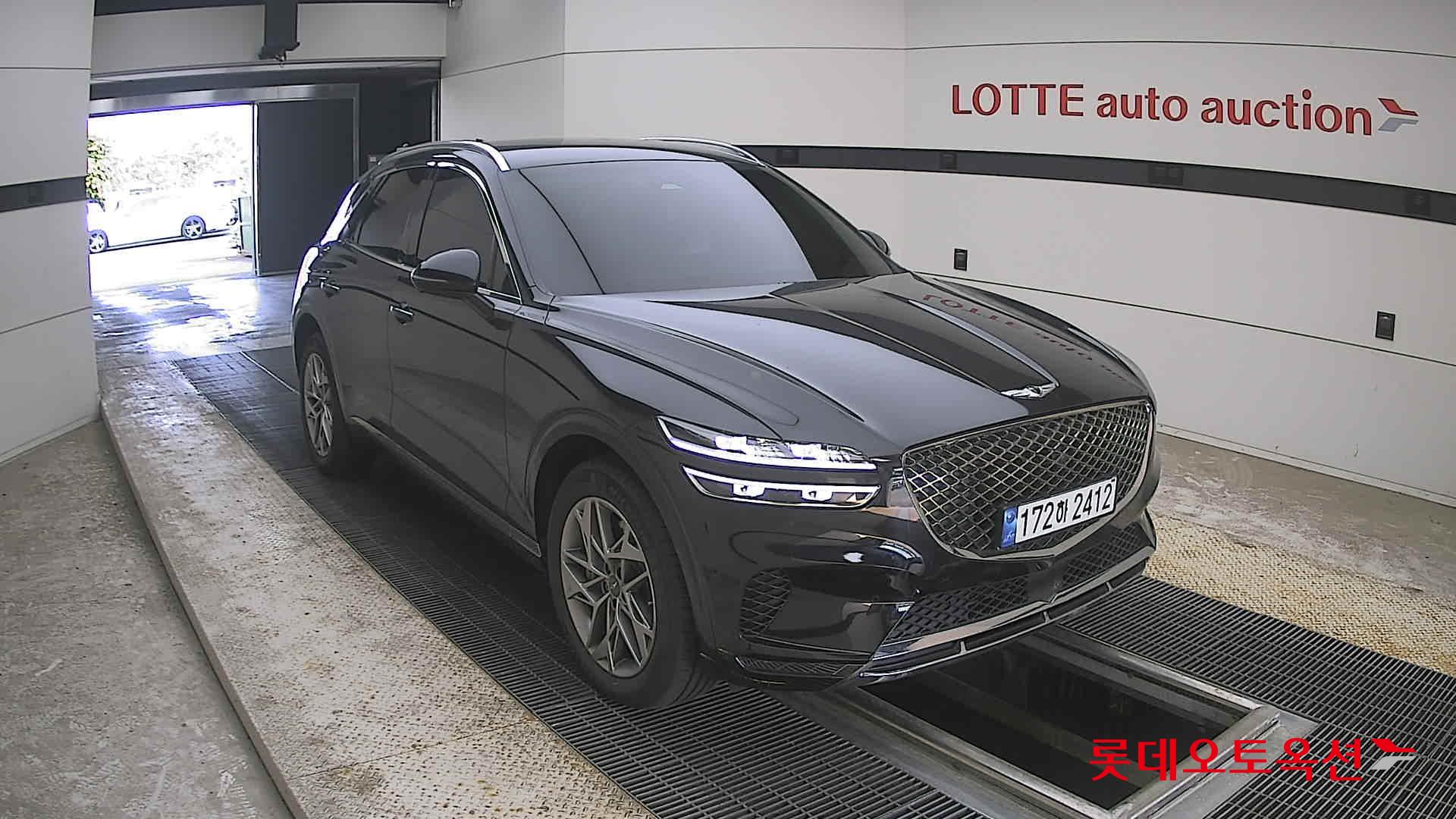2023 - genesis gv70