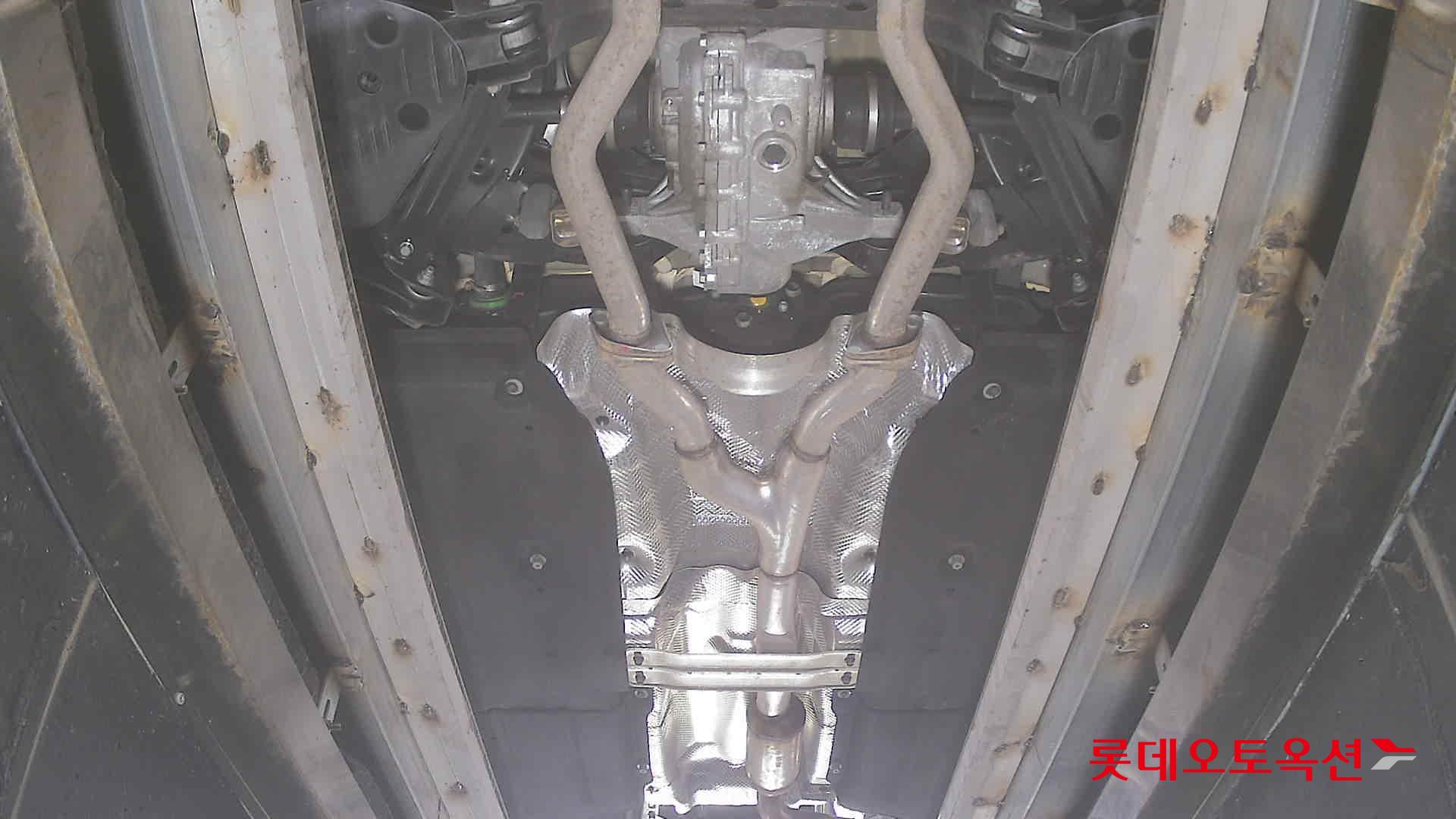 2023 - genesis gv70