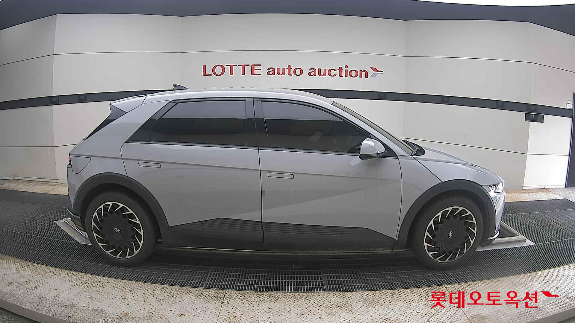 2023 - hyundai ioniq