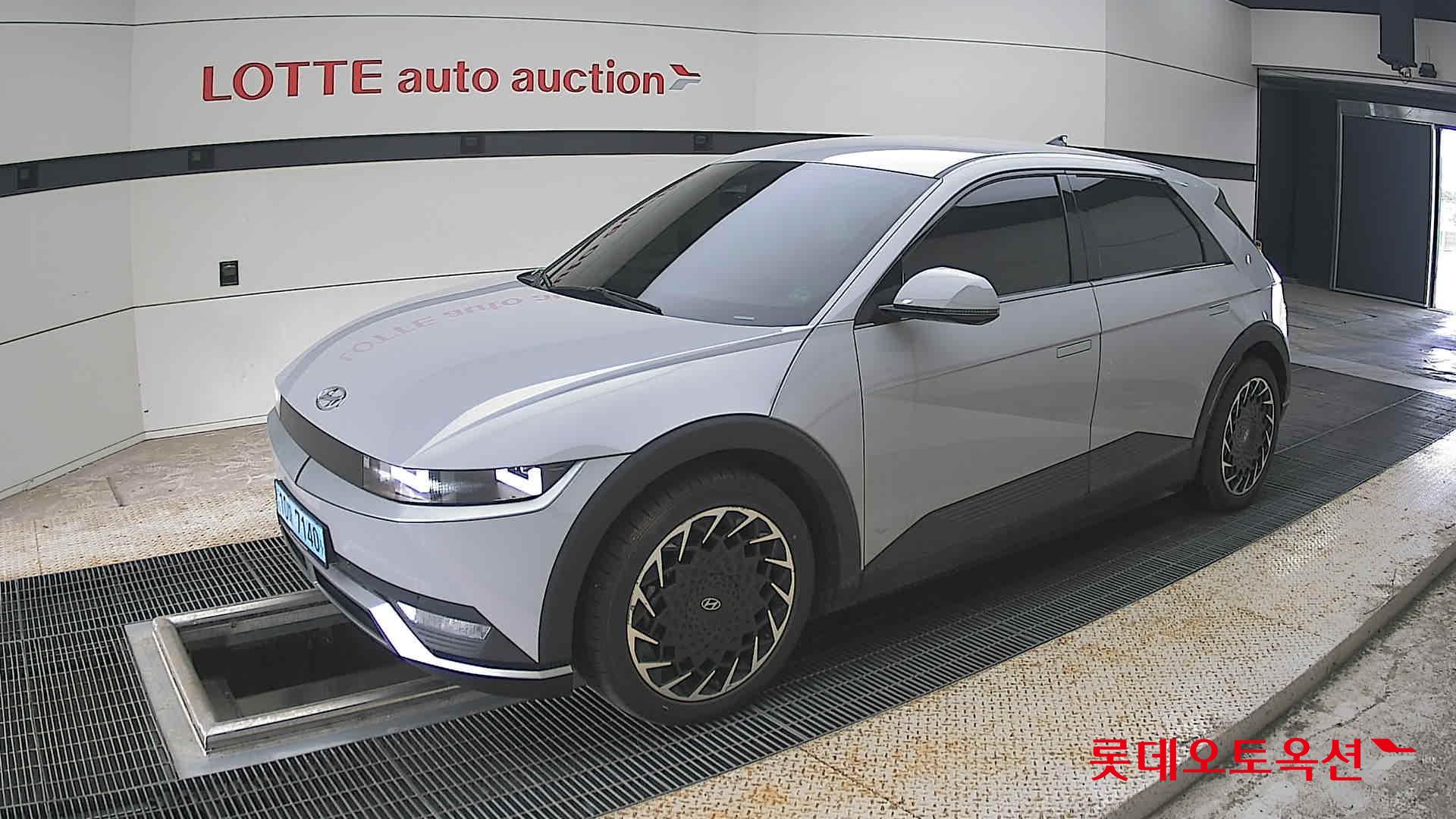 2023 - hyundai ioniq