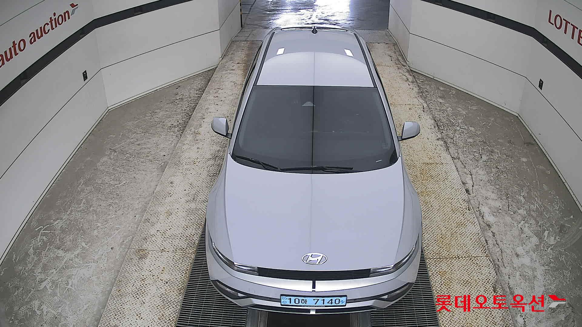 2023 - hyundai ioniq