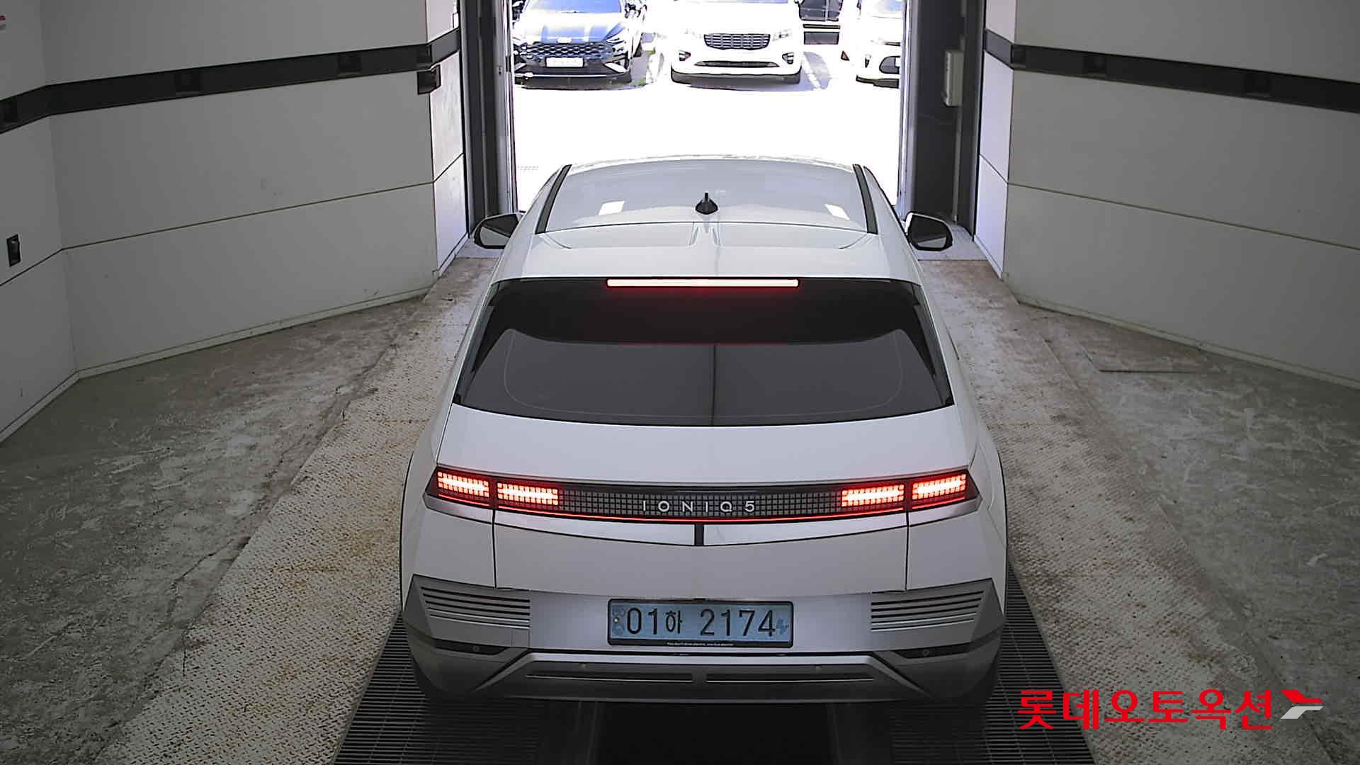 2022 - hyundai ioniq