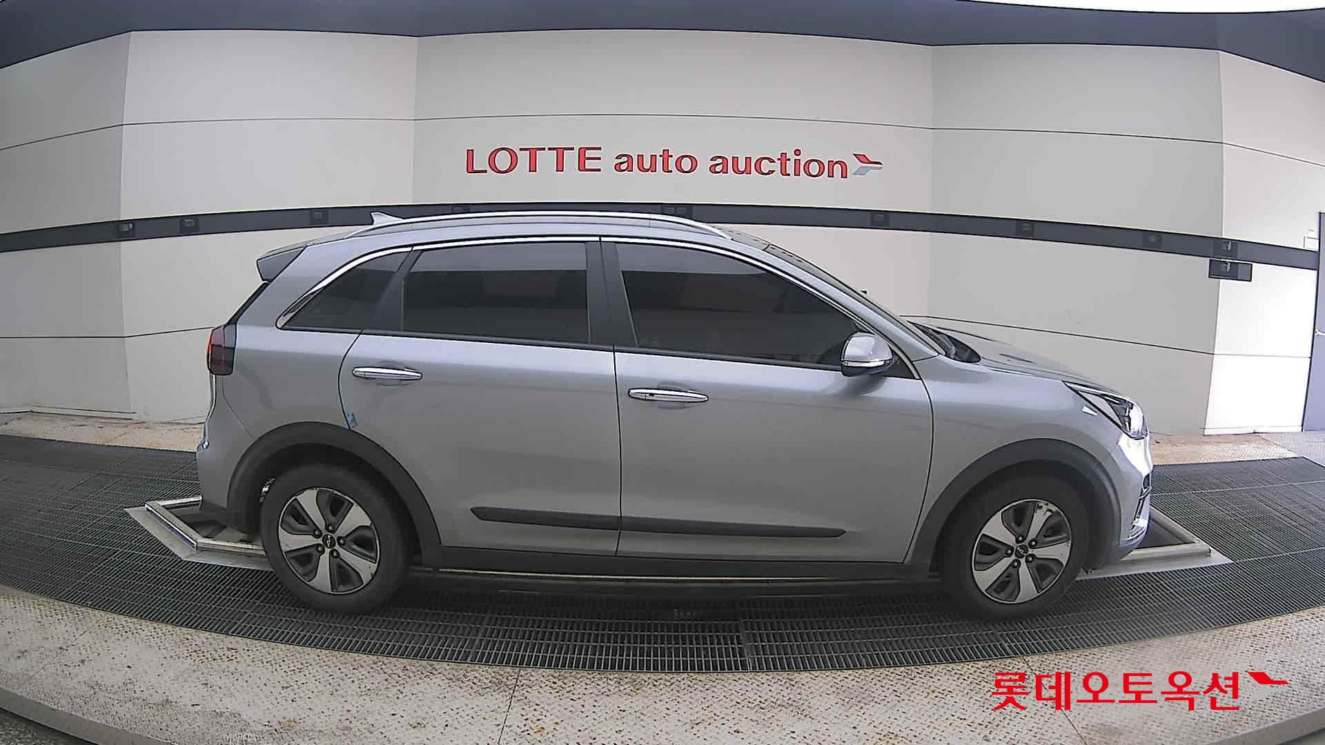 2022 - kia niro