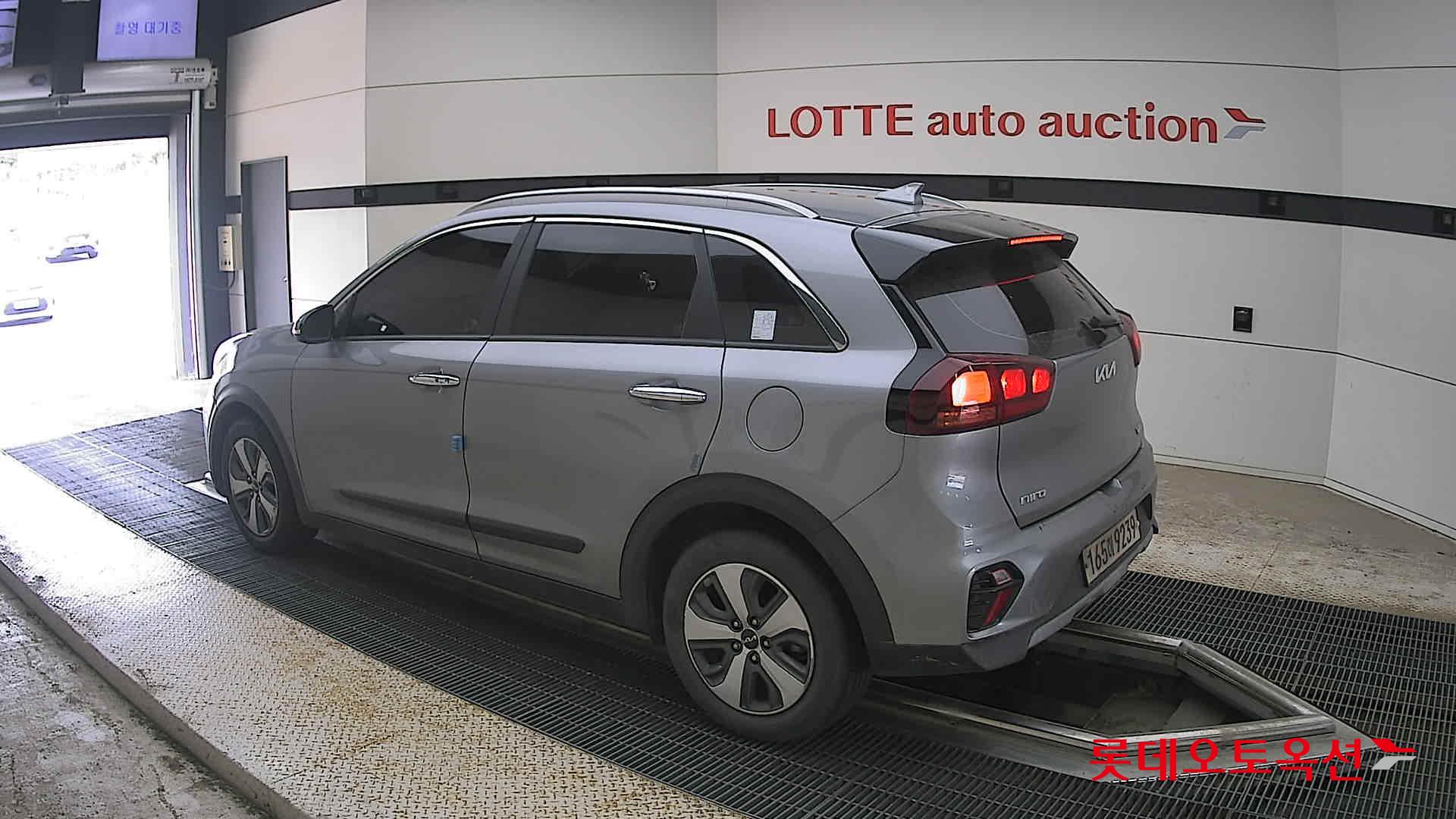 2022 - kia niro