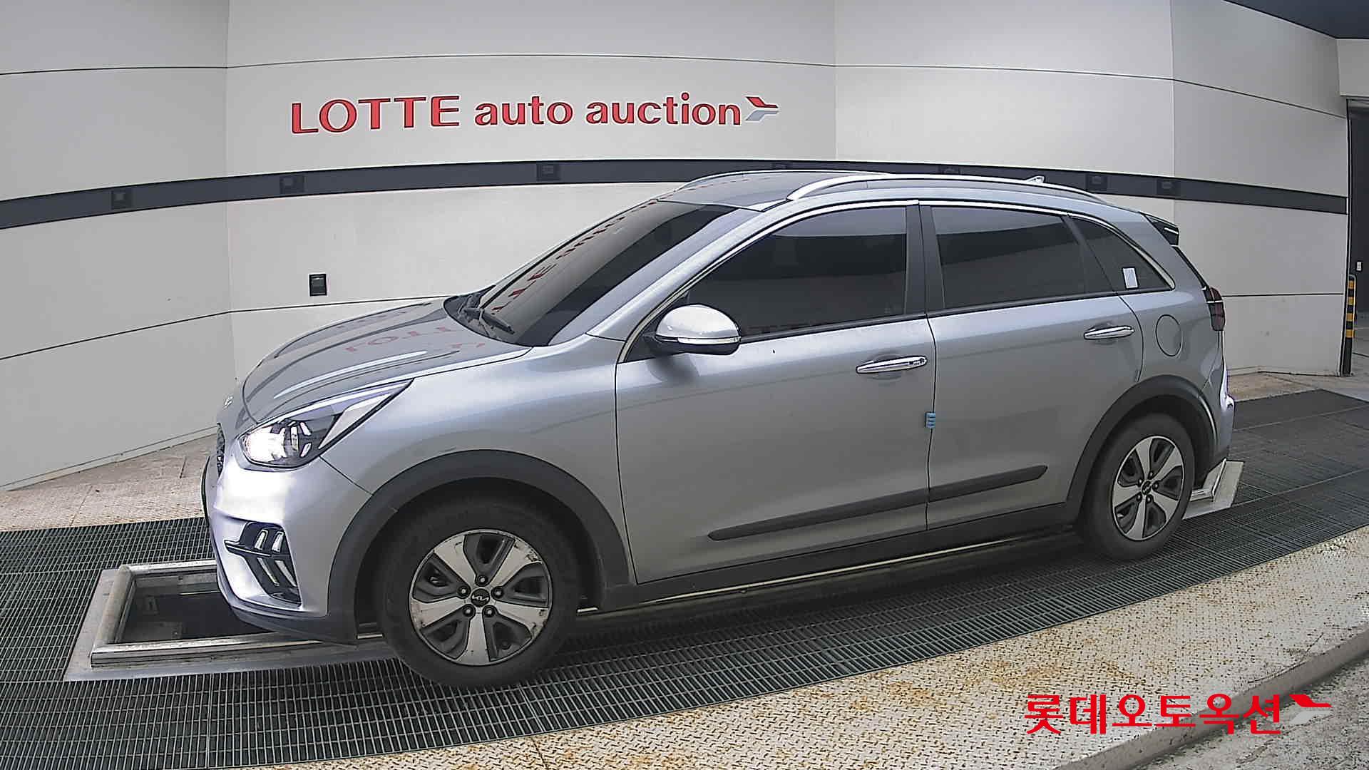 2022 - kia niro