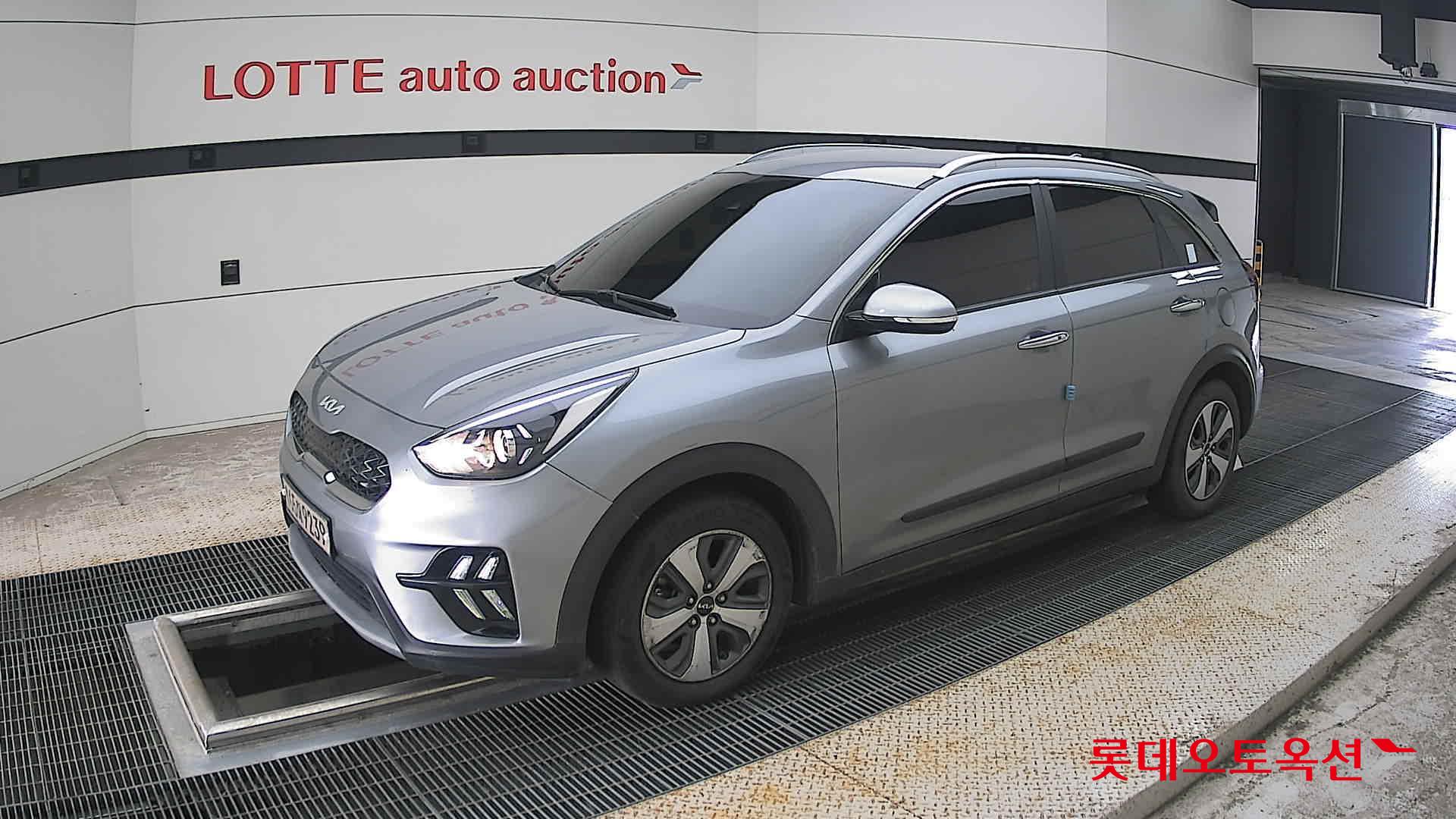 2022 - kia niro