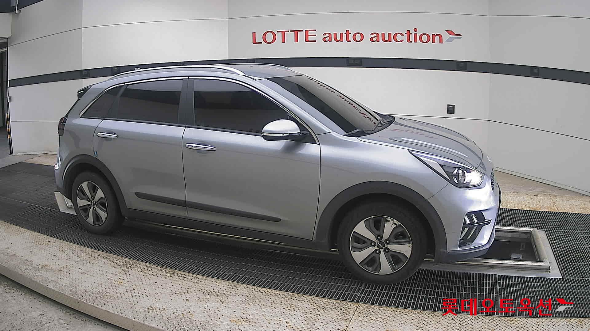 2022 - kia niro