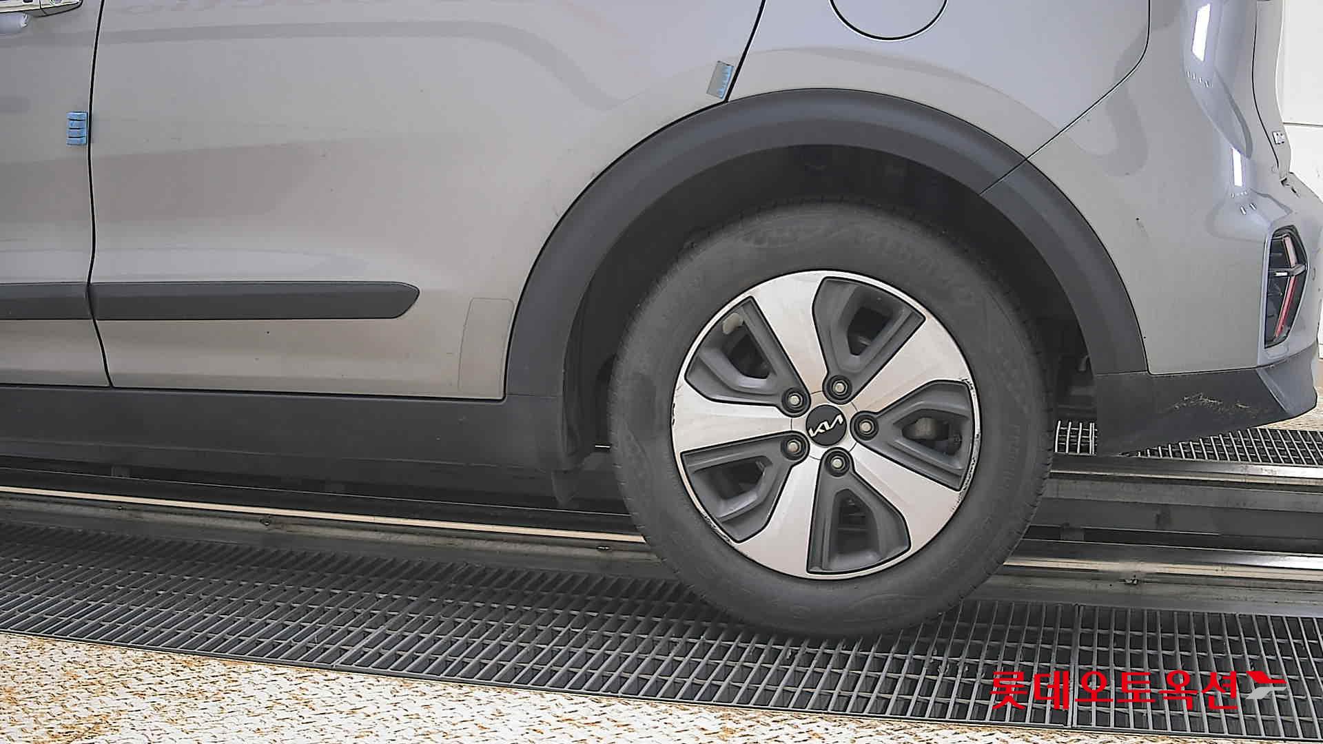 2022 - kia niro