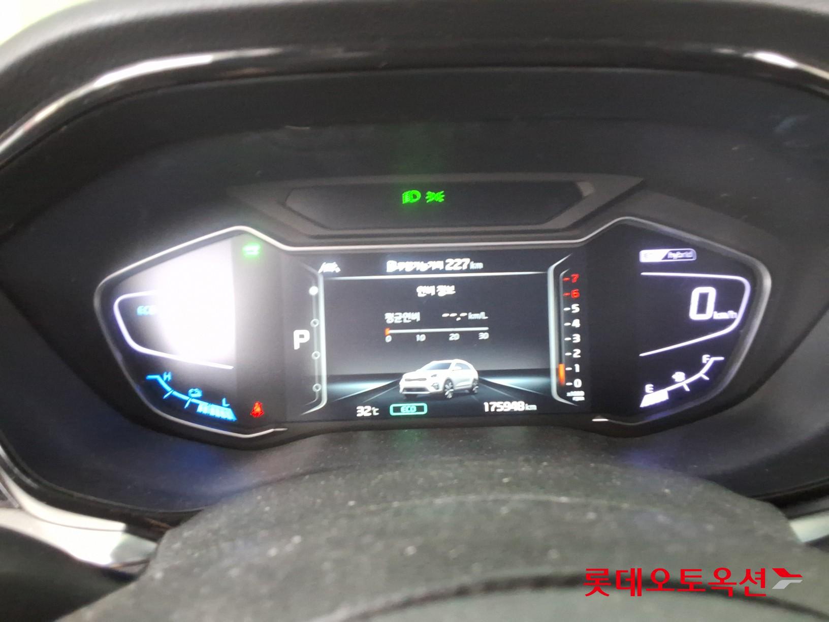 2022 - kia niro