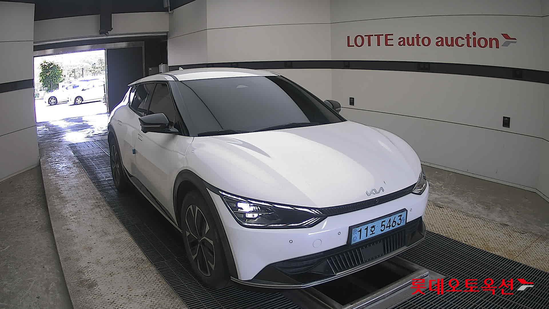 2022 - kia ev6