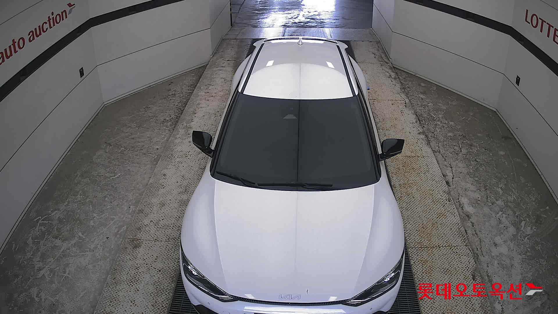 2022 - kia ev6