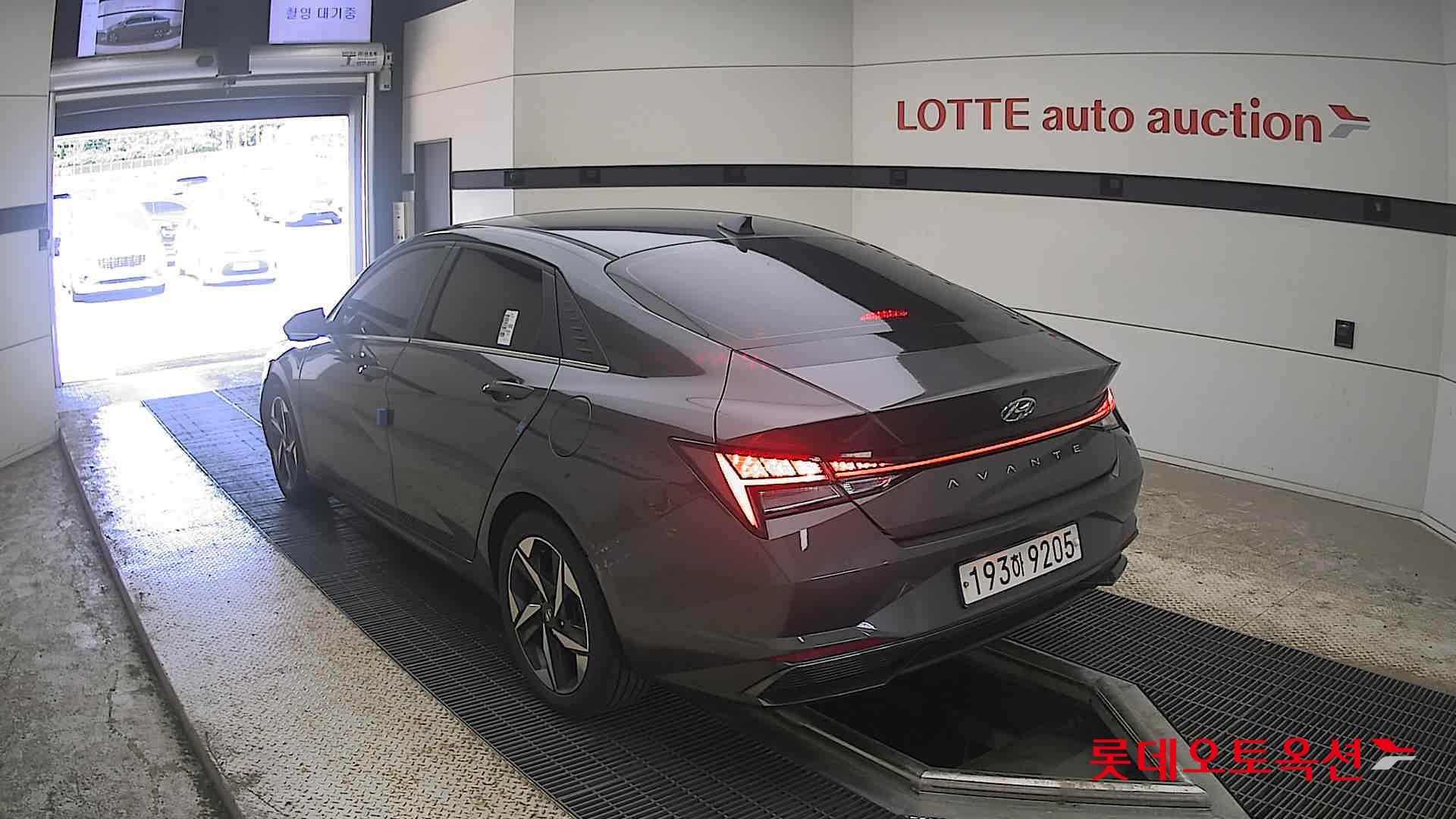 2023 - hyundai avante
