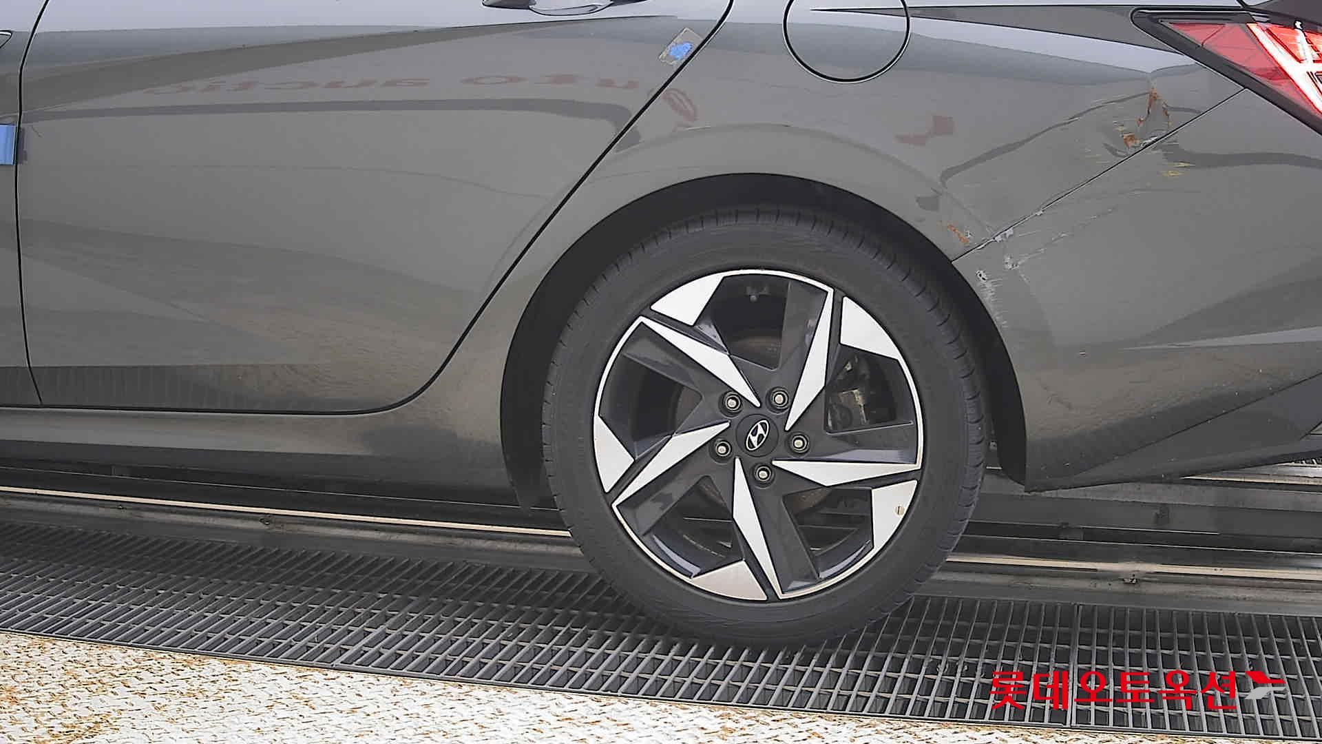 2023 - hyundai avante