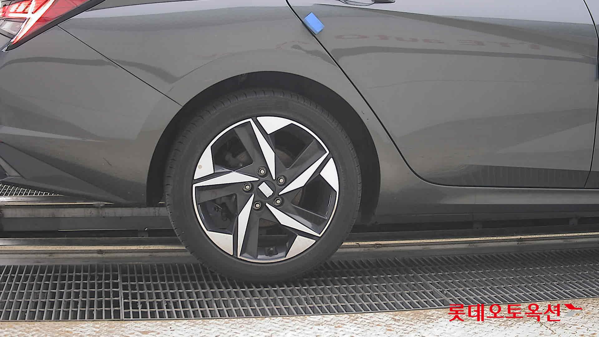 2023 - hyundai avante