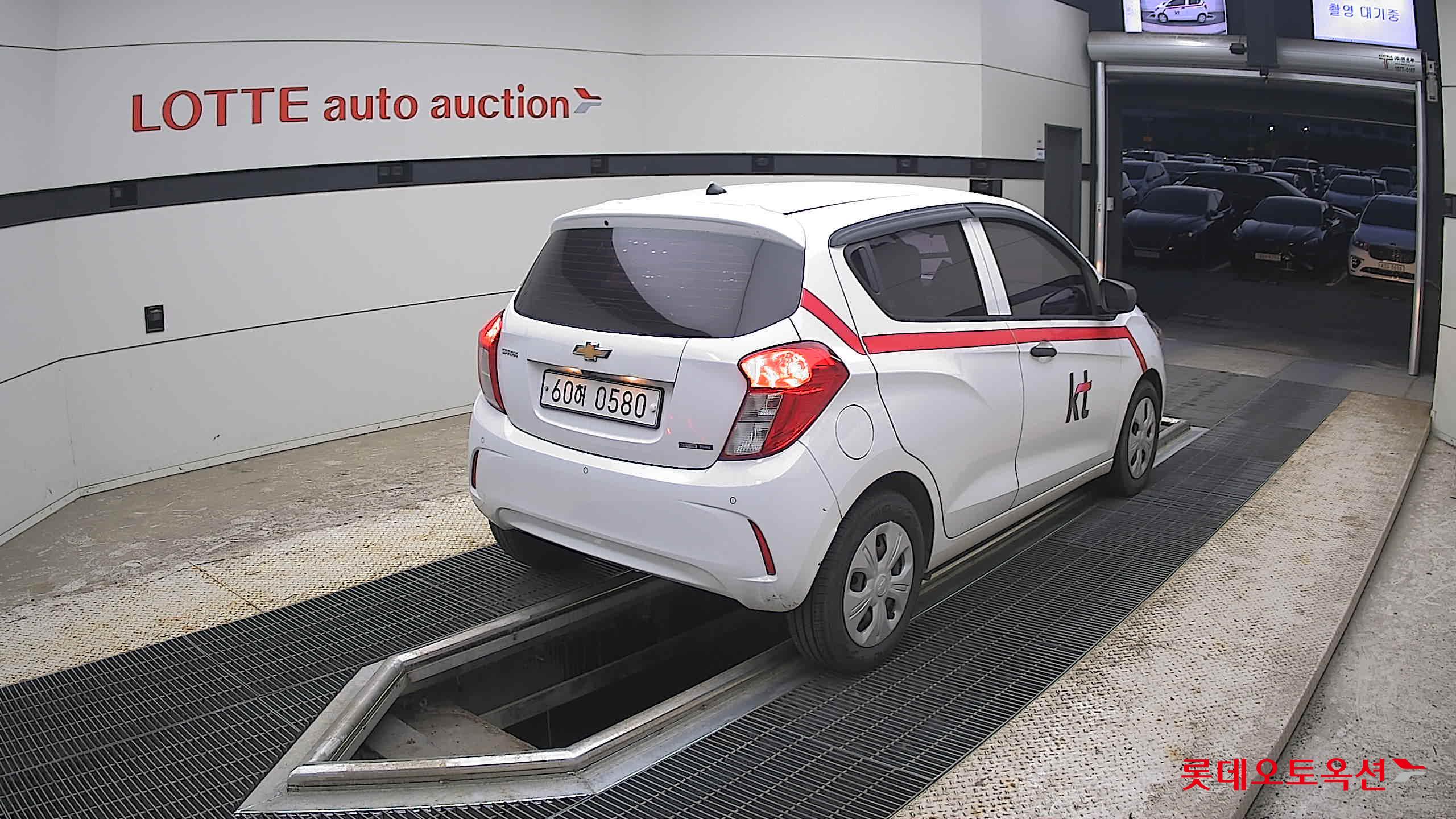 2019 - chevrolet spark