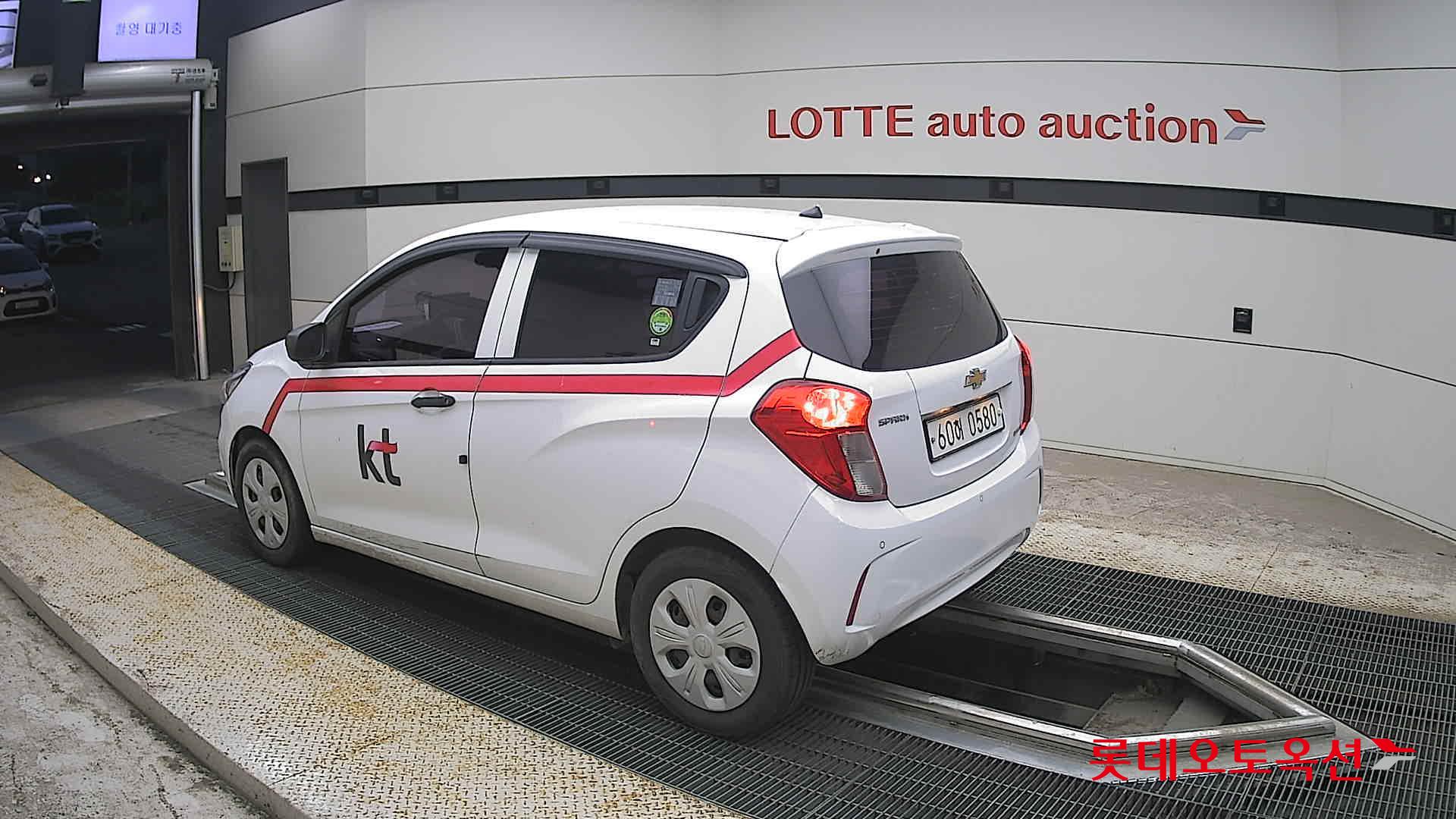 2019 - chevrolet spark