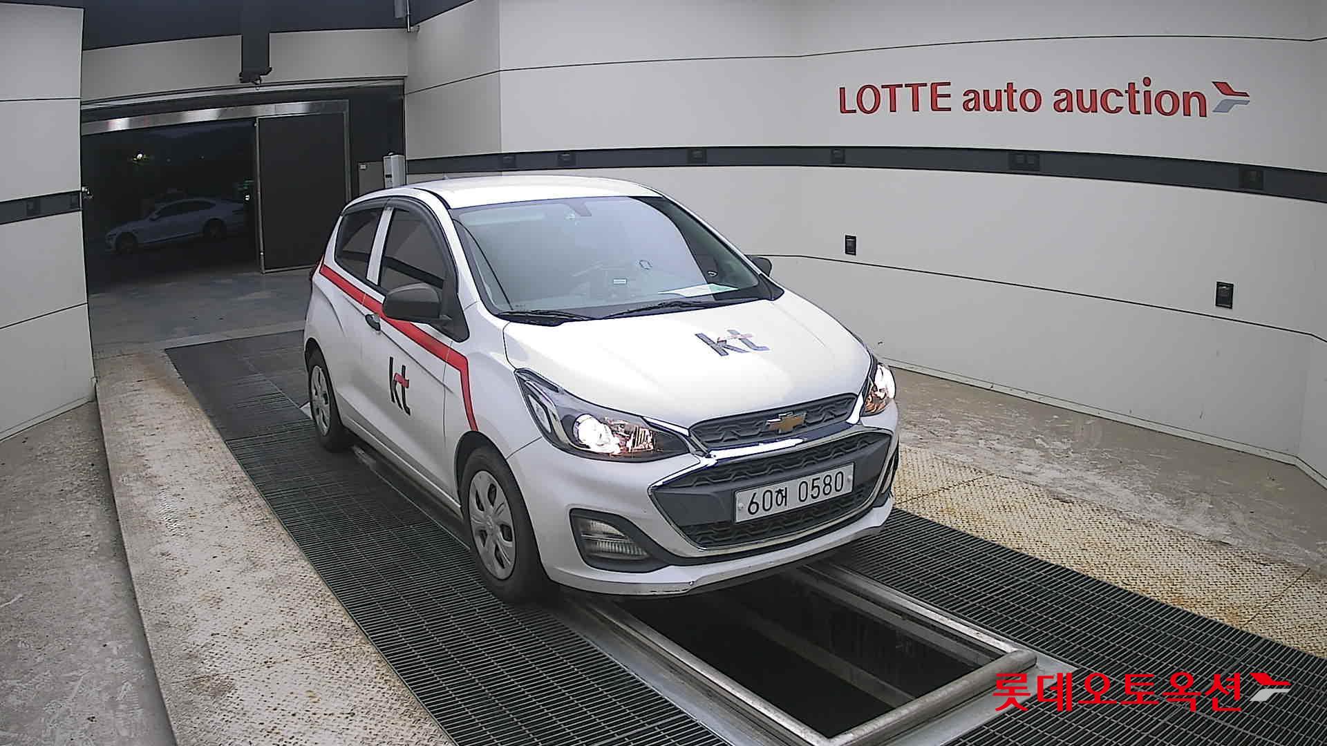 2019 - chevrolet spark