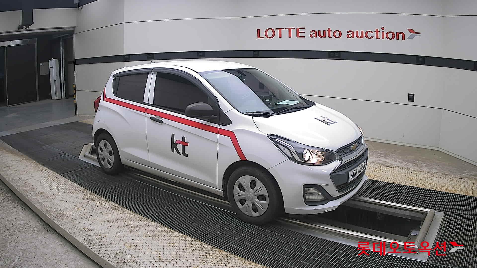 2019 - chevrolet spark
