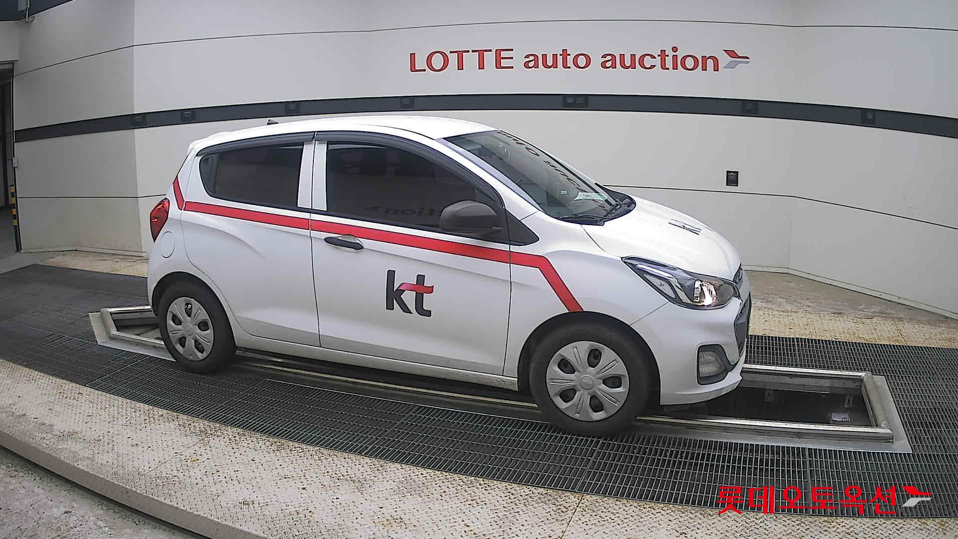 2019 - chevrolet spark