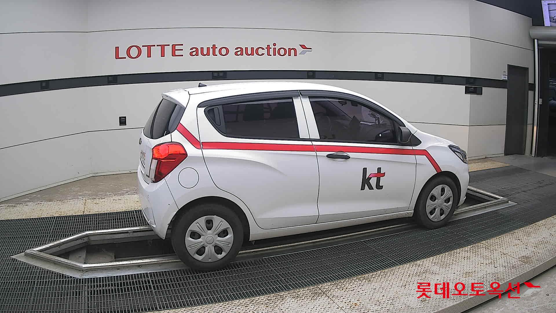 2019 - chevrolet spark