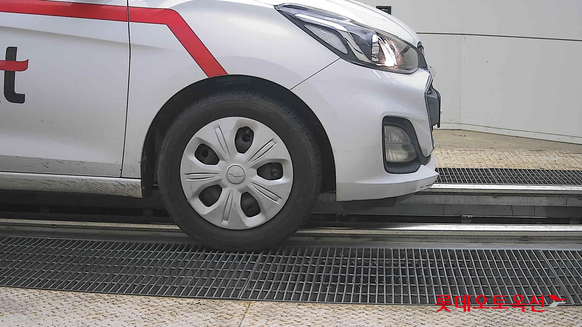 2019 - chevrolet spark