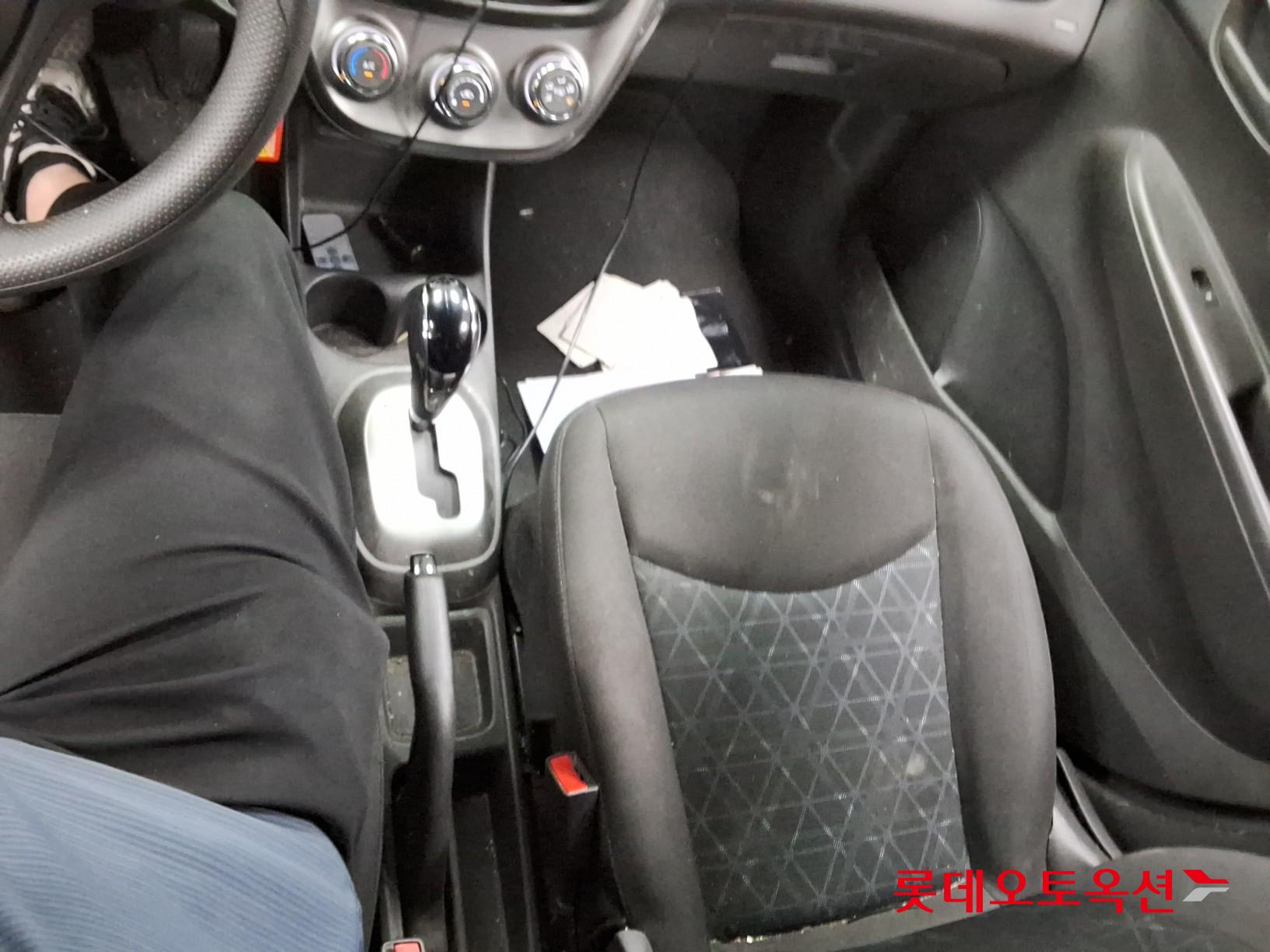 2019 - chevrolet spark
