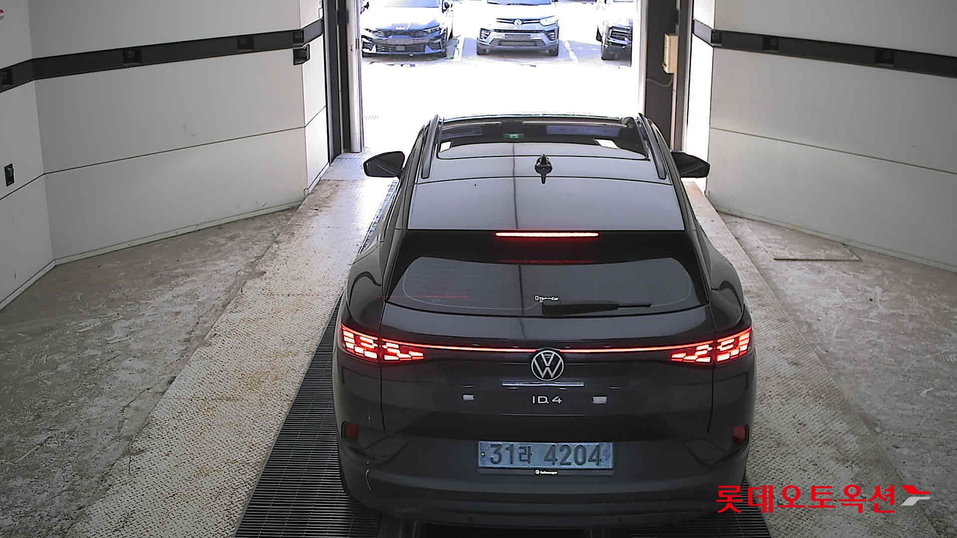 Volkswagen ID.4 - 17