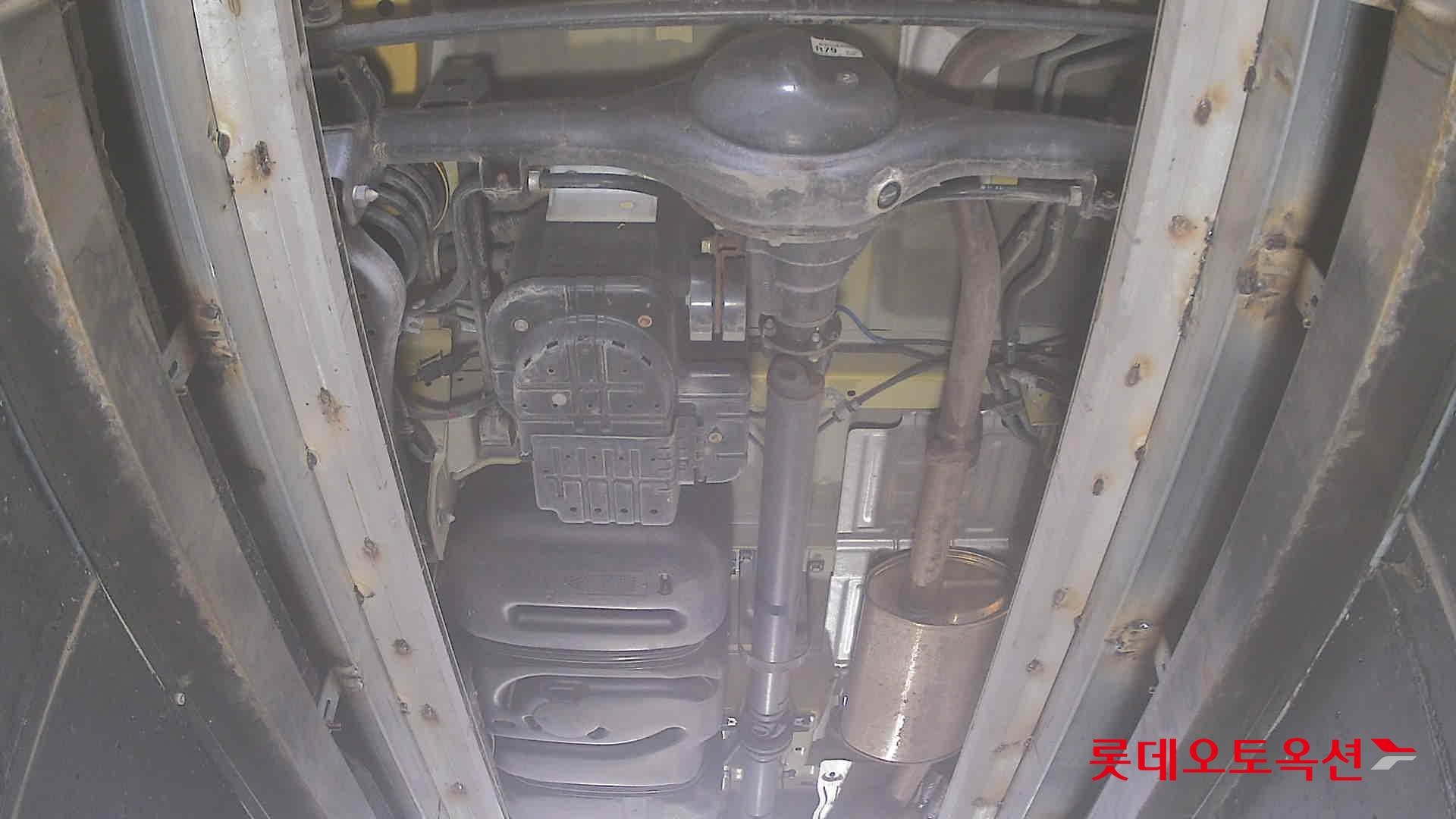 2019 - hyundai grand starex