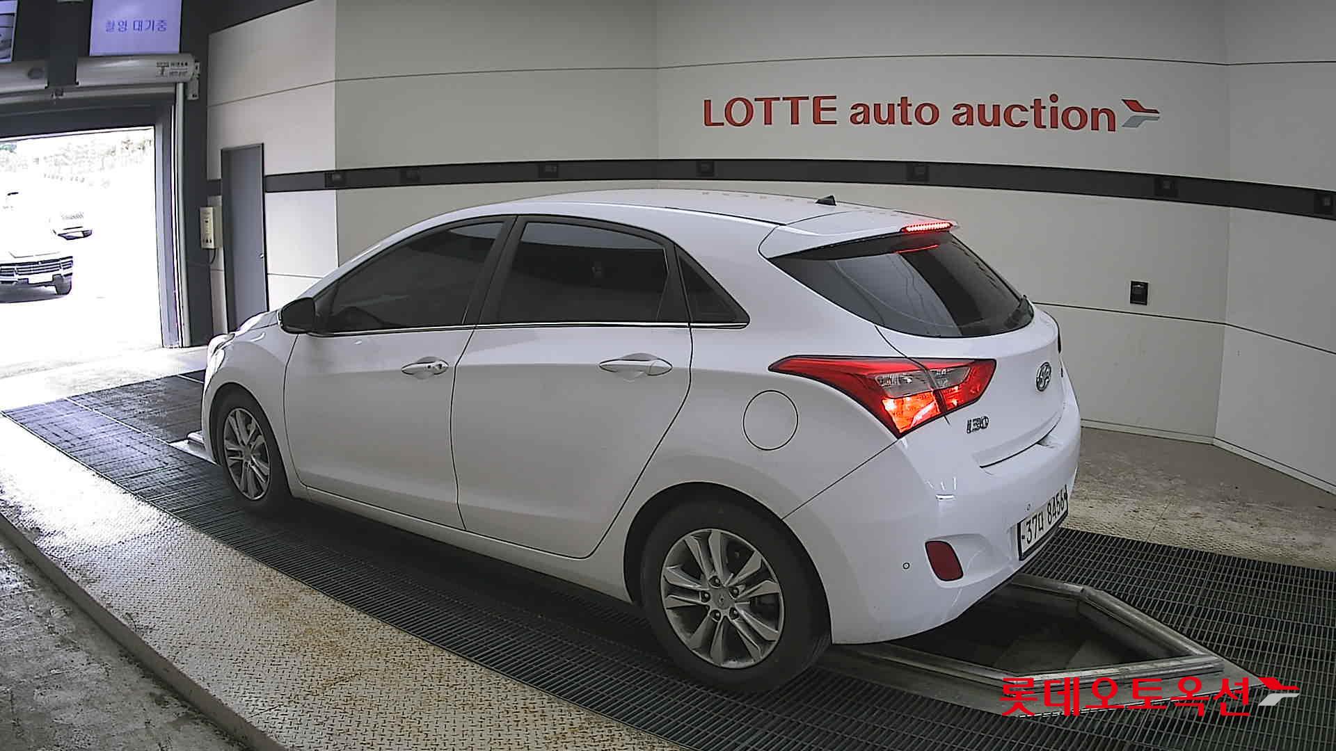 Hyundai i30 - 15