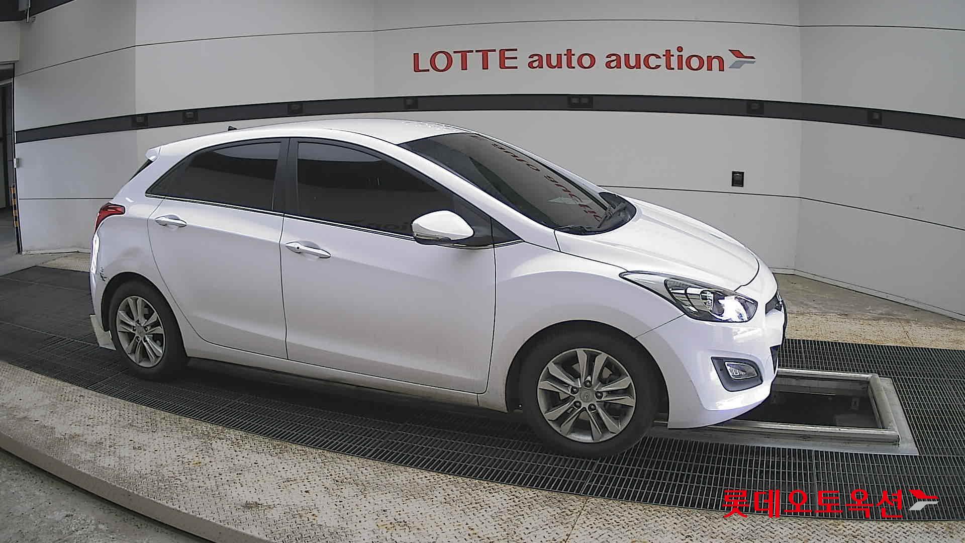 Hyundai i30 - 22