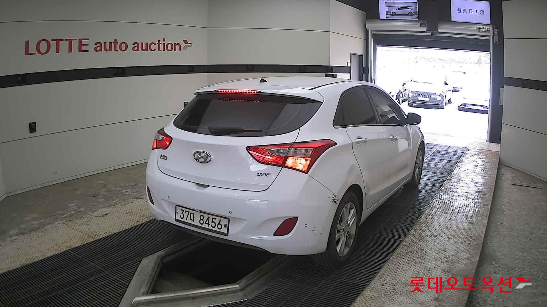 Hyundai i30 - 18