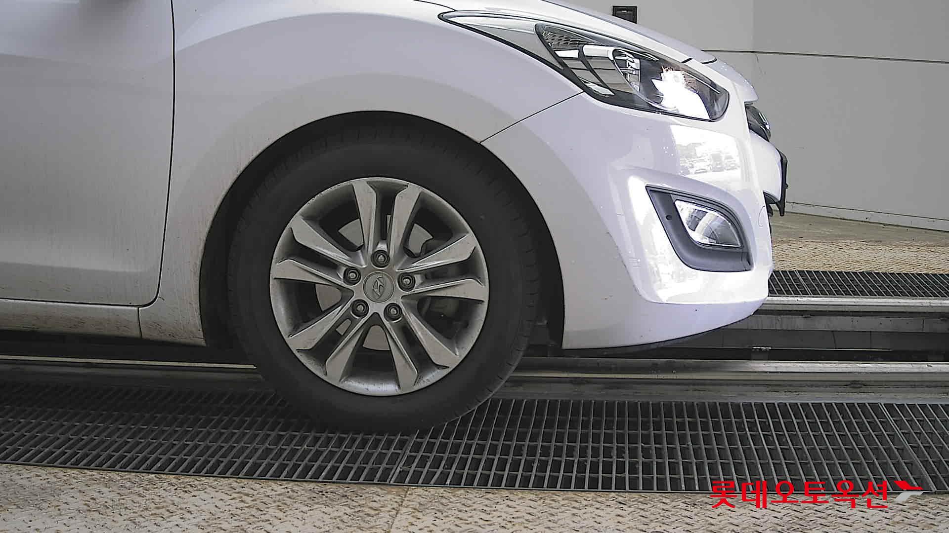 Hyundai i30 - 27