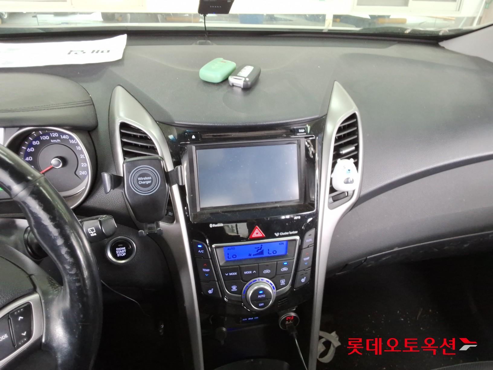 Hyundai i30 - 32