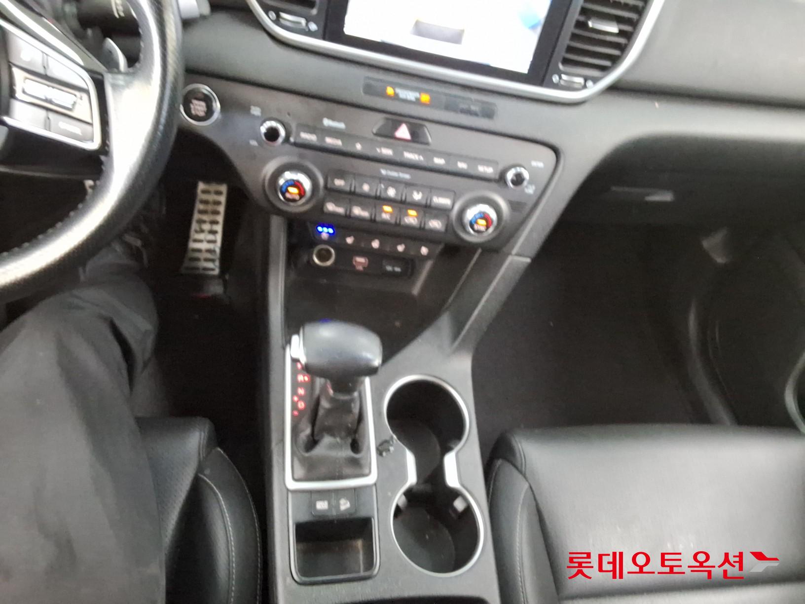 Kia Sportage - 35