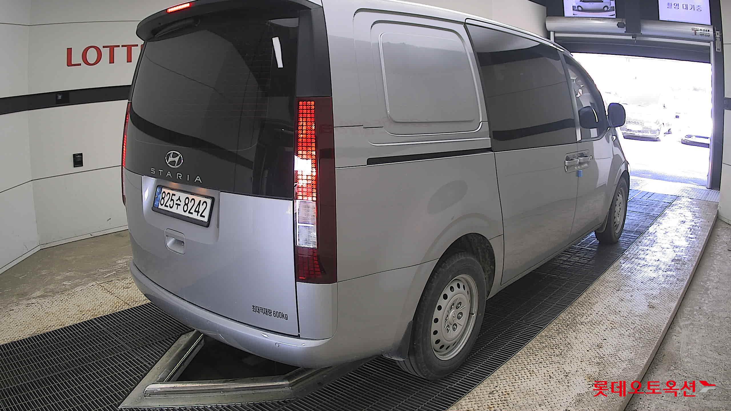 Hyundai Staria - 5